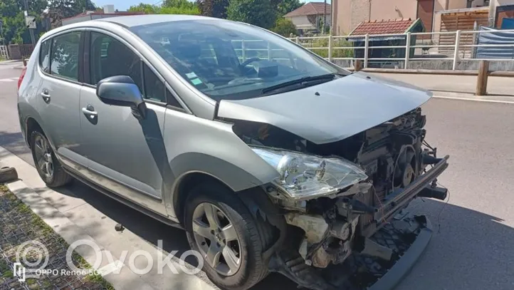 Peugeot 3008 I Kojelaudan tuuletussuuttimen suojalista 