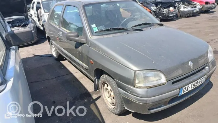 Renault Clio I Pääjarrusylinteri 7701204608