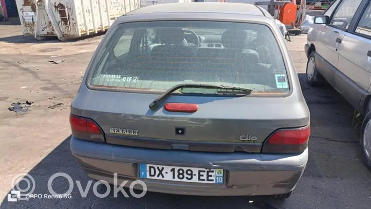 Renault Clio I Osłona przeciwsłoneczna szyberdachu 7700829185