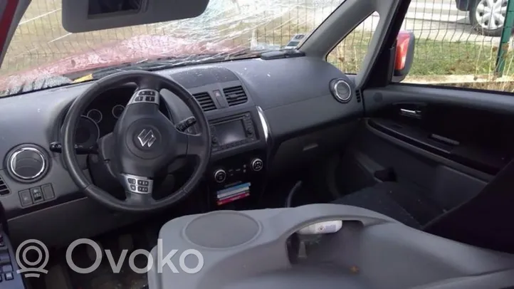 Suzuki SX4 Inne przełączniki i przyciski 