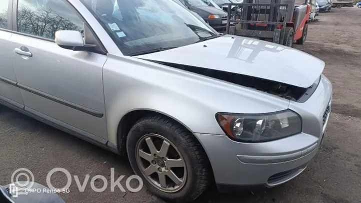 Volvo S40 Nadkole przednie 30678144