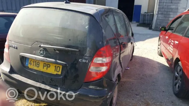 Mercedes-Benz A W169 Takaistuimen turvavyön solki 1698603469