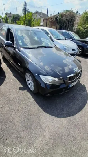 BMW 3 E90 E91 Lokasuoja 41357135680