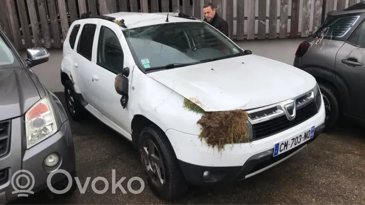 Dacia Duster Variklio dugno apsauga 758901227R