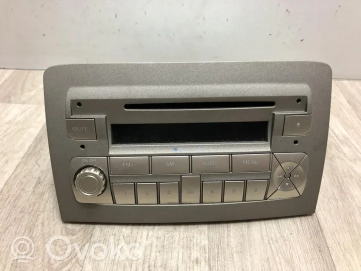 Lancia Musa Panel / Radioodtwarzacz CD/DVD/GPS 735518685