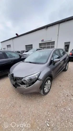 Renault Megane III Collettore di scarico 8200468141