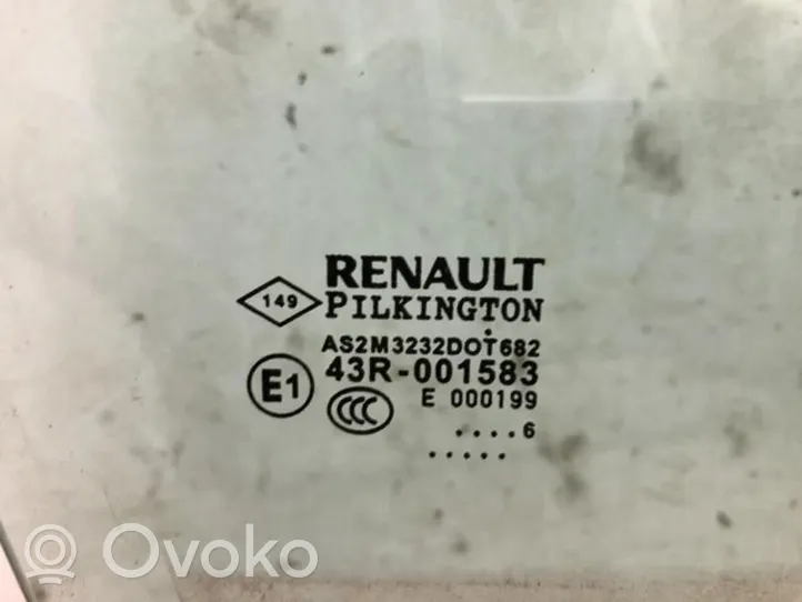 Renault Captur Takaoven ikkunalasi 823008584R