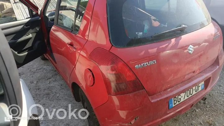 Suzuki Swift Etuistuimen turvavyön solki 