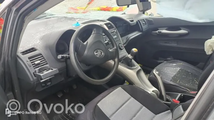 Toyota Auris 150 Топливный бак 