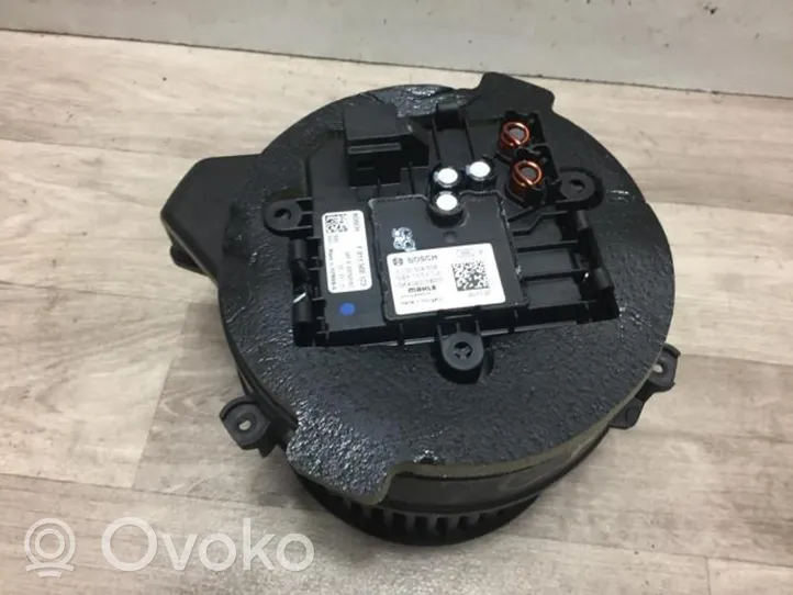 BMW 5 G30 G31 Ventola riscaldamento/ventilatore abitacolo 