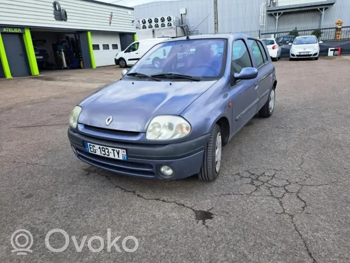 Renault Clio III Priekinė šakė 8200942408