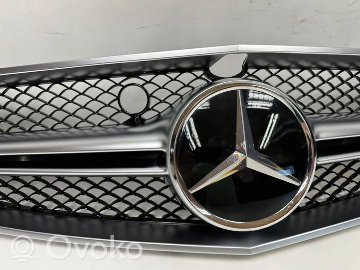 Mercedes-Benz S C217 Grille de calandre avant A2178880011