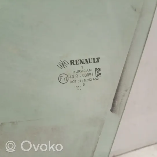 Renault Clio IV Etuoven ikkunalasi, neliovinen malli 