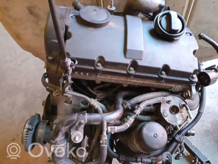 Volkswagen PASSAT B5 Engine 