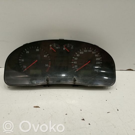 3B0920822A Volkswagen PASSAT B5 Speedometer (instrument cluster), 81.18
