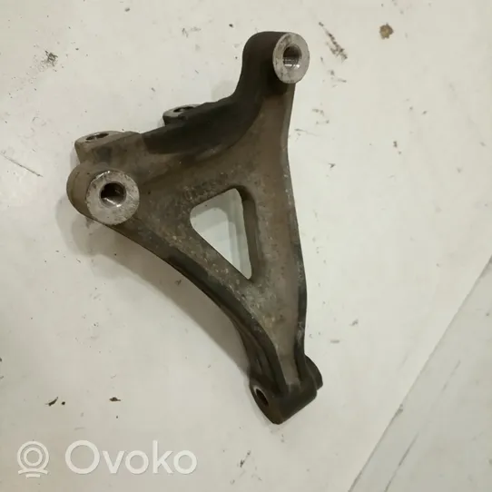 Fiat Strada Engine mount bracket 