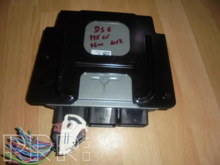 Citroen DS5 Calculateur moteur ECU 