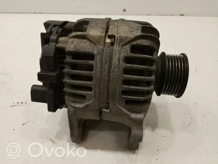 Volkswagen New Beetle Generatore/alternatore 