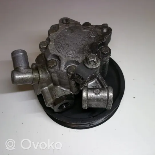 Mercedes-Benz E W211 Power steering pump 