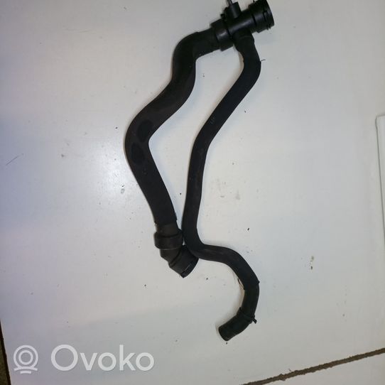 Audi A3 S3 A3 Sportback 8P Durite de refroidissement tube 