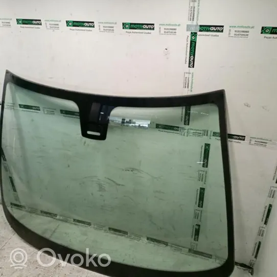 Peugeot 206 Front windscreen/windshield window 