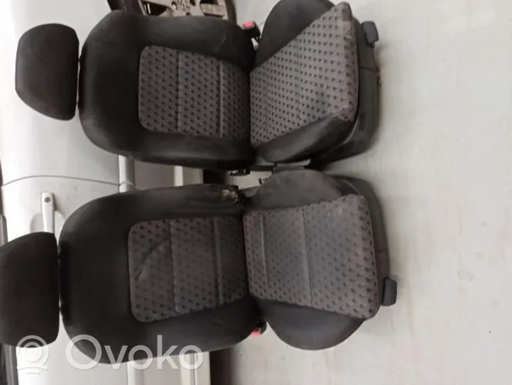 Seat Leon (1M) Fotele / Kanapa / Boczki / Komplet 