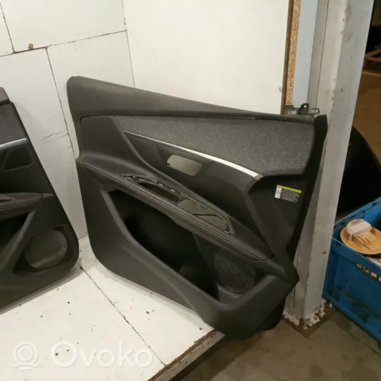 Peugeot 5008 II Fotele / Kanapa / Boczki / Komplet 