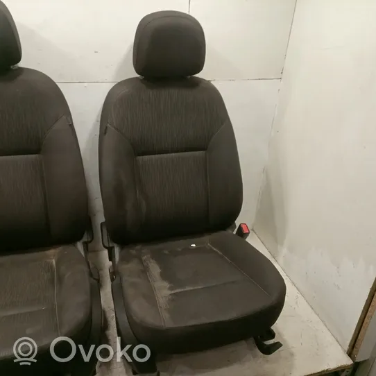 Opel Astra J Conjunto de molduras de la puertas y los asientos 