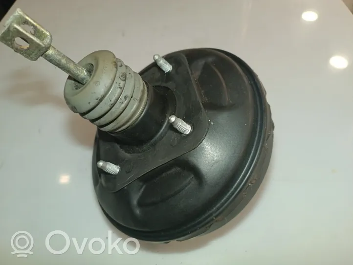 Renault Clio I Brake booster 