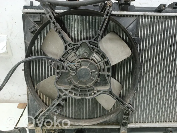 Mitsubishi Colt Dzesēšanas šķidruma radiators 