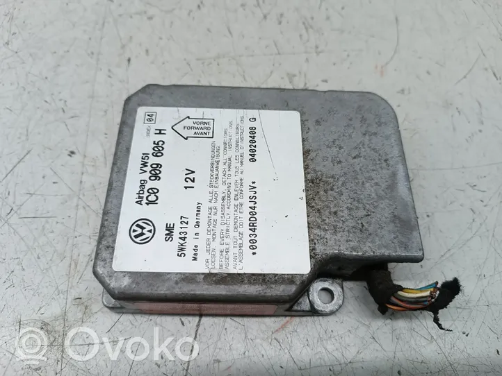 Skoda Fabia Mk1 (6Y) Airbag control unit/module 