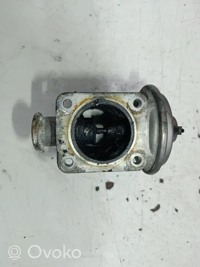 BMW 1 E81 E87 Soupape vanne EGR 