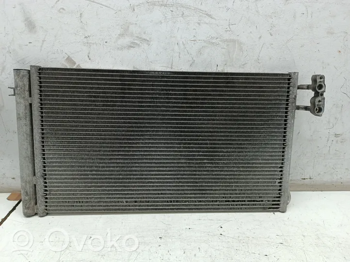 BMW 1 E81 E87 Radiateur condenseur de climatisation 