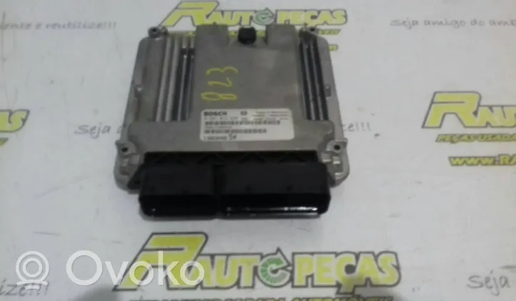 Mitsubishi Grandis Calculateur moteur ECU 