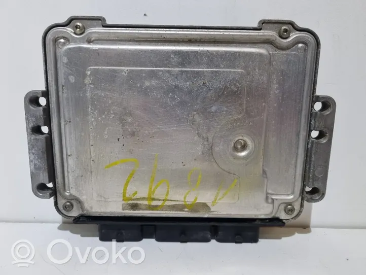 Renault Megane II Sterownik / Moduł ECU 