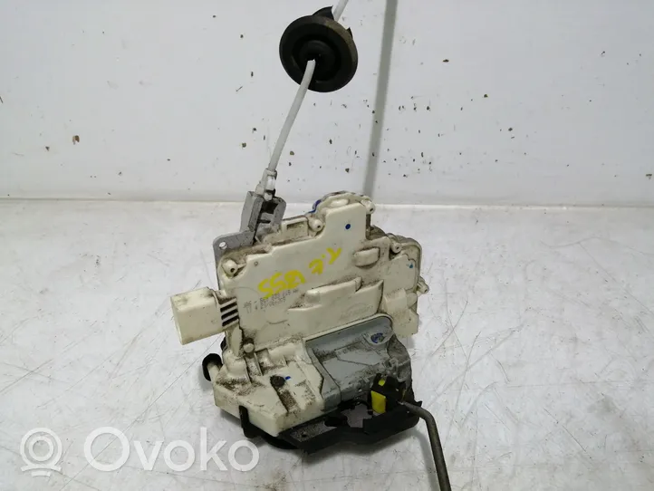 Audi A4 S4 B7 8E 8H Rear door lock 