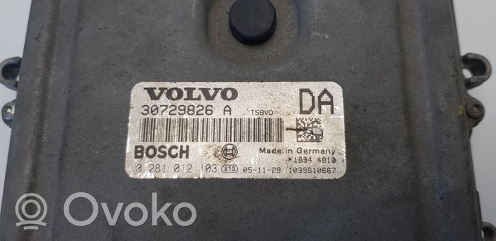 Volvo V70 Engine control unit/module 30729826A