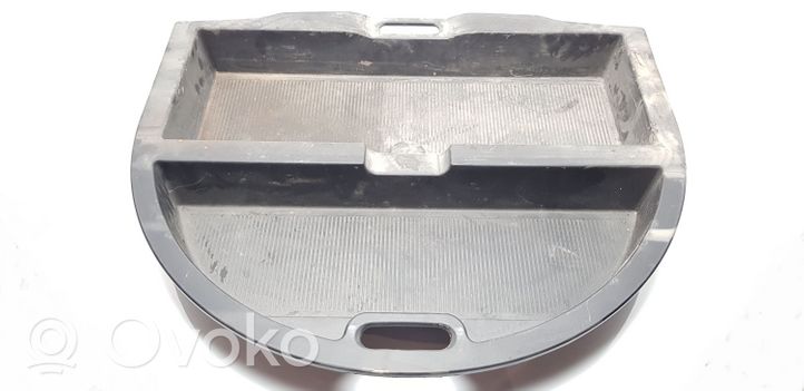 Mazda 6 Rivestimento pannello inferiore del bagagliaio G21C688MX