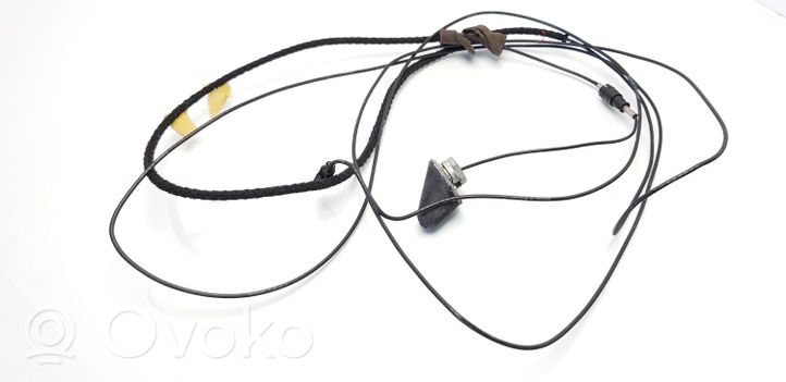 Volkswagen PASSAT B5.5 Radion antenni 3B9035550AG