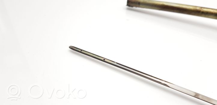 Toyota Corolla E120 E130 Oil level dip stick 