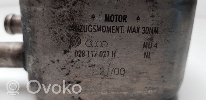 Ford Galaxy Mocowanie / uchwyt filtra oleju 028117021H