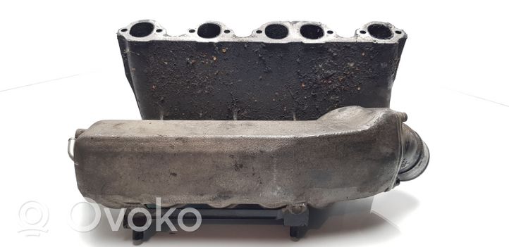 Audi 100 S4 C4 Intake manifold 046129713H