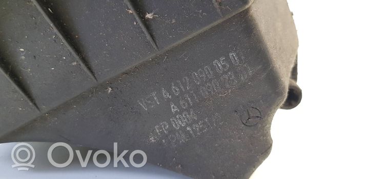 Mercedes-Benz ML W163 Ilmansuodattimen kotelon kansi A6110902301