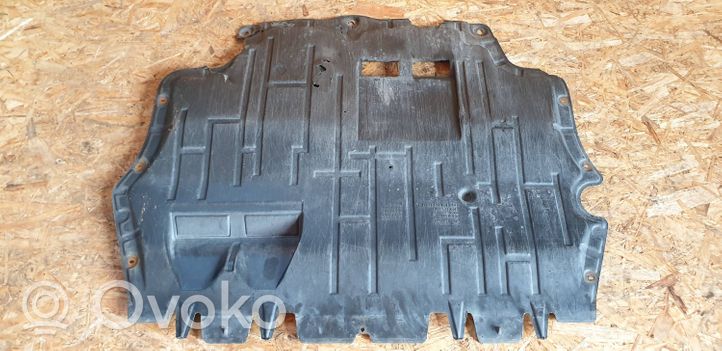 Volkswagen PASSAT B6 Cache de protection sous moteur 3C0825235M