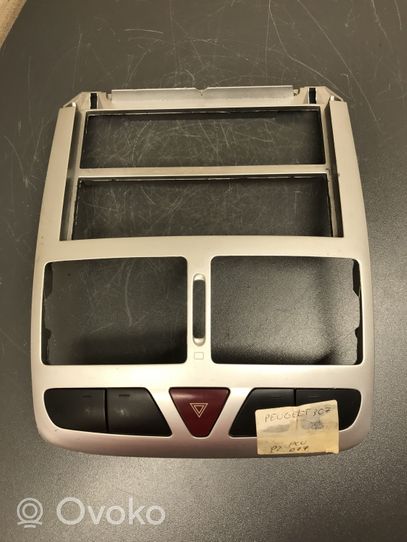 Fiat Doblo Console centrale, commande chauffage/clim 735301985