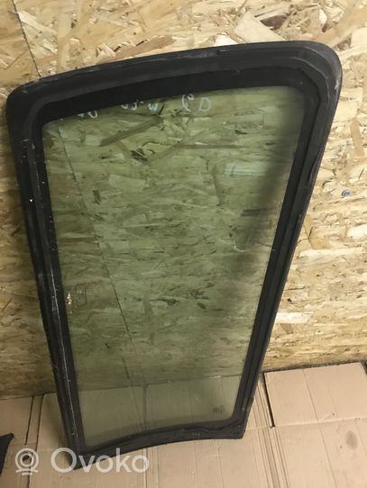 Volvo V70 Rear side window/glass 0322253399730538662810