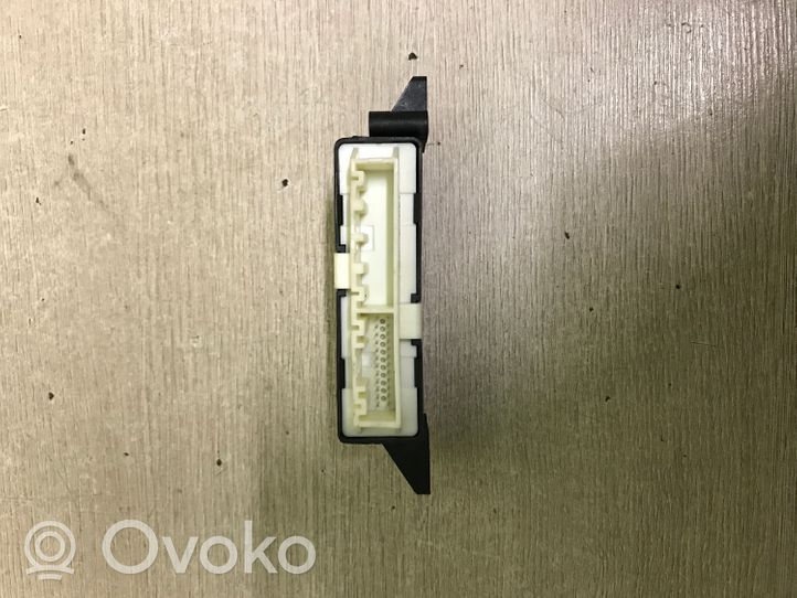 Renault Clio IV Parking PDC control unit/module 0263014045