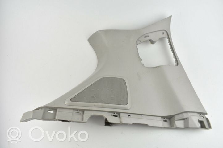 Toyota Land Cruiser (J150) Rivestimento montante (D) (fondo) 6263060110A0