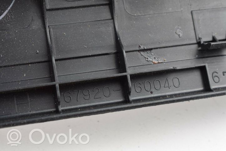 Toyota Land Cruiser (J150) Priekinio slenksčio apdaila (vidinė) 6792060042A0