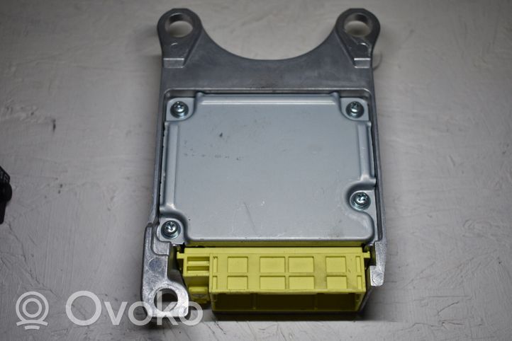 Toyota Land Cruiser (J150) Oro pagalvių valdymo blokas 8917060471